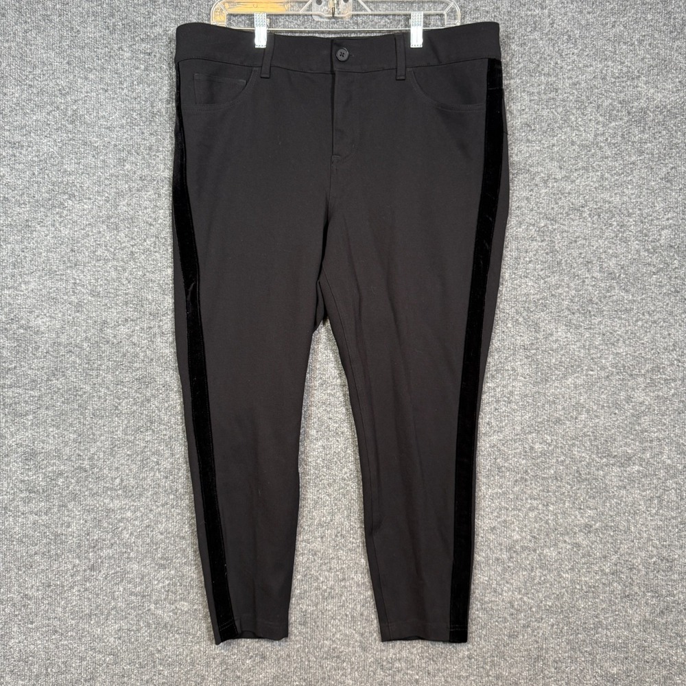 Torrid Pants Womens 18 Black Stretch Chinos Skinny Mid Rise Plus Size Athleisure
